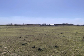 Участок под строительство