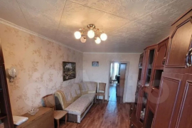 Продается 3-комнатная квартира по улице Звeзднaя,29